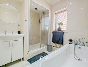 Photo 16- click for photo gallery